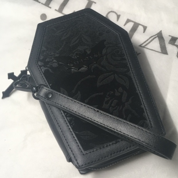 Killstar Handbags - *SOLD* KILLSTAR COFFIN VELVET CLUTCH PURSE WALLET FULL BLACK GOTH PUNK HALLOWEEN